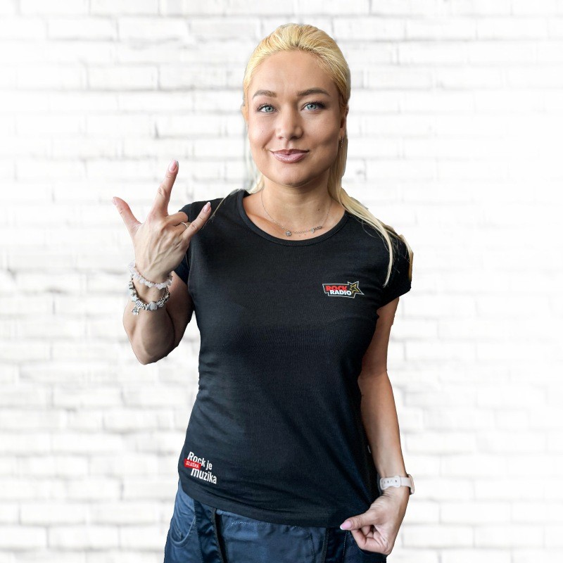 Slušnej rock je všude doma - dámské triko